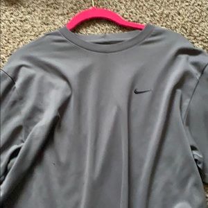 nike long sleeve